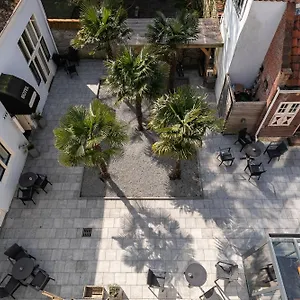 4* Hotel Royal Bridges